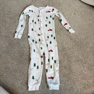 Carter’s Long Sleeve One Piece Christmas Pajamas 2T white toddler